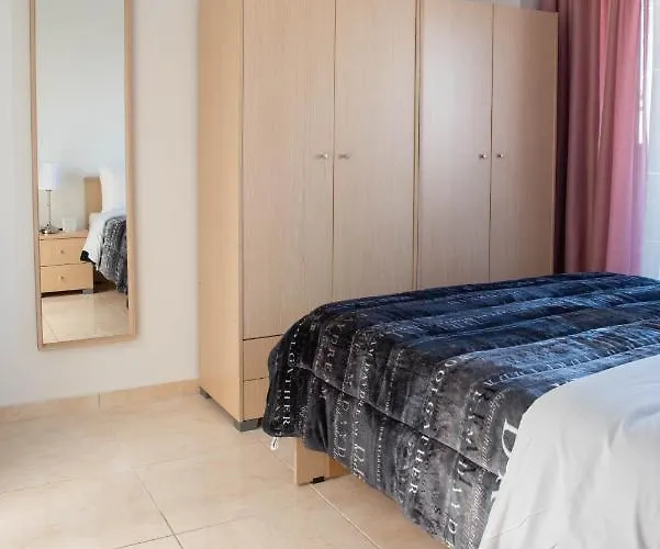 Syggrou Project 44 *